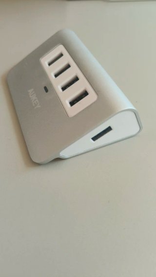 Hub Aukey 4 Puertos USB 3.0 Aluminio