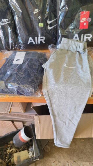 Leggings Nike Gris