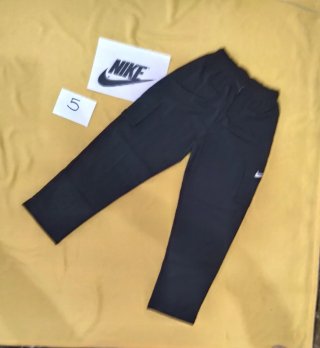 Pantalón Nike  Unisex Cargo Sportwear T.XS /13-14