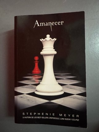 Crepúsculo (Saga Crepúsculo 1) (Spanish Edition)