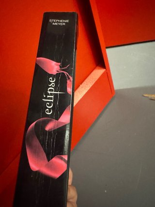 Crepúsculo (Saga Crepúsculo 1) (Spanish Edition)
