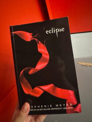 Crepúsculo (Saga Crepúsculo 1) (Spanish Edition)