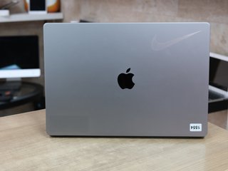 MacBook Pro 16" M1 Max 2021