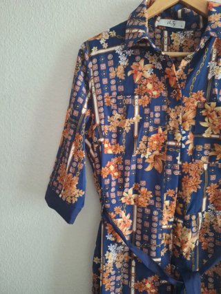 Vestido Vila floral azul y naranja Talla M