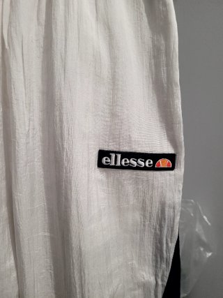 Pantalones deportivos Ellesse blancos y multicolor