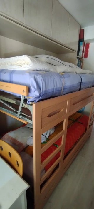 Litera plegable de madera y metal