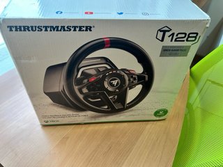 Volante Thrustmaster T128 nuovo per Xbox e PC