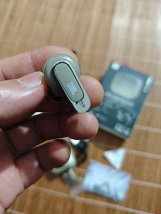 Auriculares JBL Tour Pro 2 Beige/Plata
