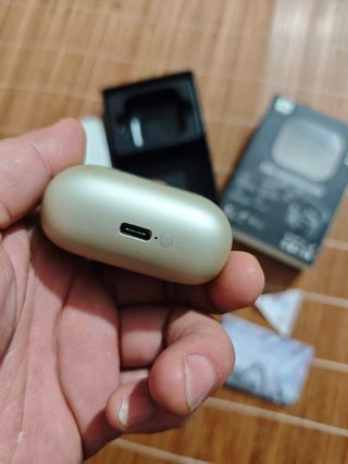 Auriculares JBL Tour Pro 2 Beige/Plata