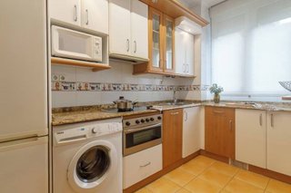 Apartamento Carrer del Comte Borrell 800 EUR