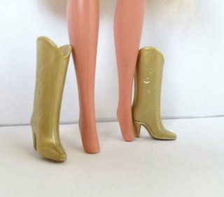 Barbie  Hollywood hair