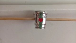 Charm Taza Café Plata y Verde