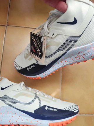 Nike Pegasus Trail 4 GTX Nuevas Talla 43