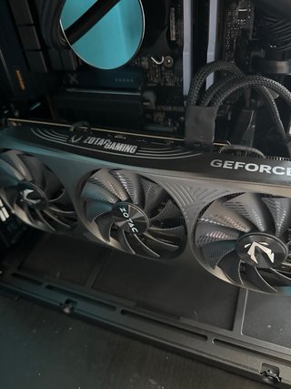 RTX 4080 SUPER ZOTAC Gaming AMP - Scheda Video