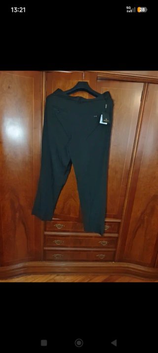 Pantalón negro Massimo Dutti