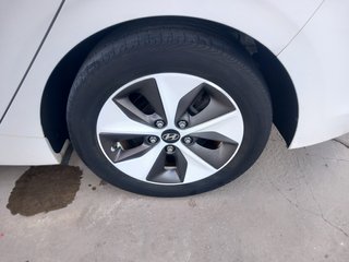 DESDE 205€ AL MES SIN ENTRADA Hyundai IONIQ