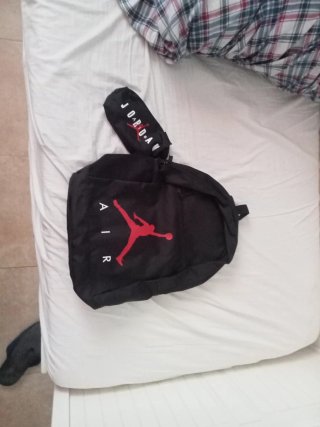 Mochila Jordan con estuche