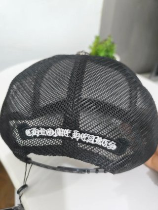 Gorra Chrome Hearts Negra y Blanca