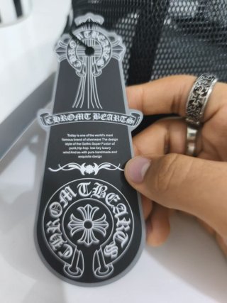 Gorra Chrome Hearts Negra y Blanca