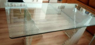 Mesa de comedor de cristal y mármol
