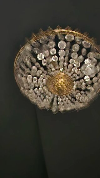 Lámpara colgante antigua de cristal y metal