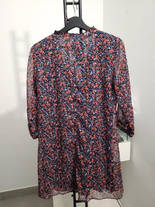 Vestido floral manga larga