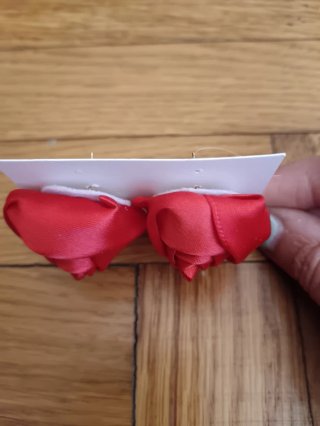 Orecchini fiore tessuto rossi