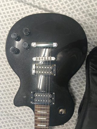 Guitarra Eléctrica Storm Solo venta en persona