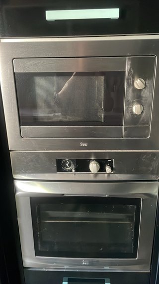 Microondas y Horno Teka