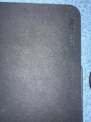 Tablet Samsung Blanca con Funda y Cable
