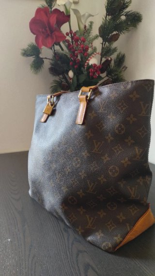 Borsa Louis Vuitton Cabas Marrone interno perfetto