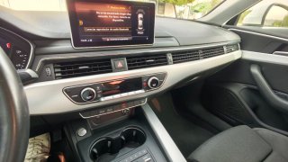 Audi A4 S line 2.0 TDI DSG
