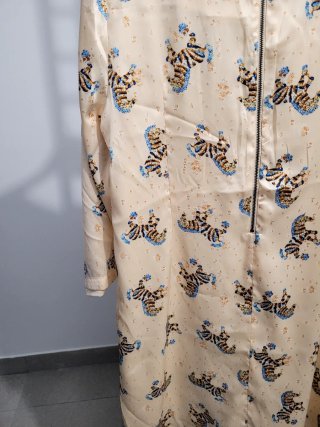 Vestido estampado tigre beige