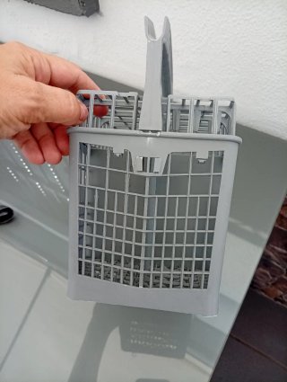 Cesto para cubiertos de lavavajillas