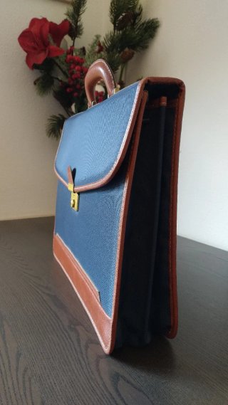 Borsa porta documenti blu e cuoio