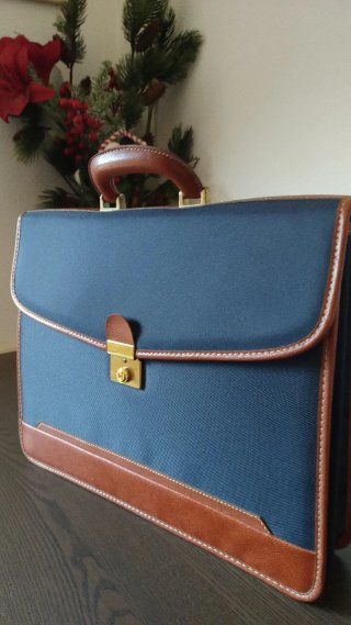 Borsa porta documenti blu e cuoio