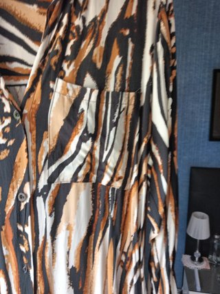 Vestido largo estampado animal print