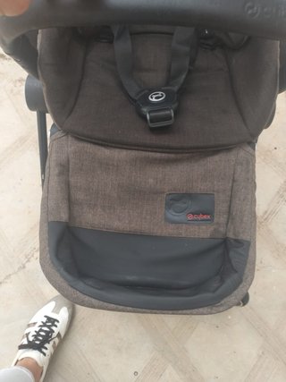 Carro Cybex con capazo. Bañera y masajeador regalo