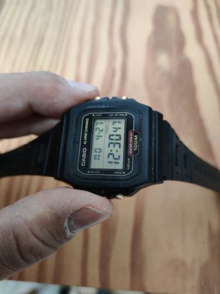 Reloj Casio W-720 Negro