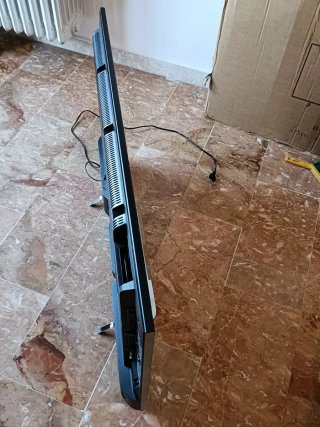 TV Sony KD-43X8309C - Non si accende