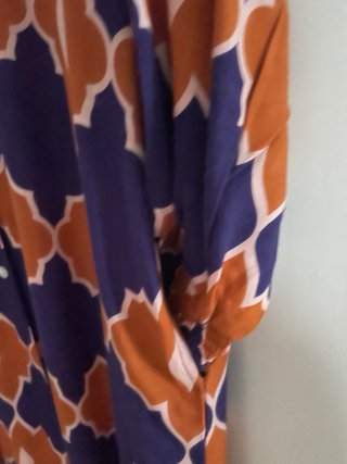 Vestido camisero mosaicos naranja y azul