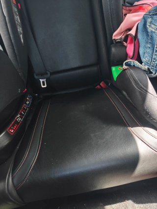 Asientos golf GTI 7  cuero negro impolutos