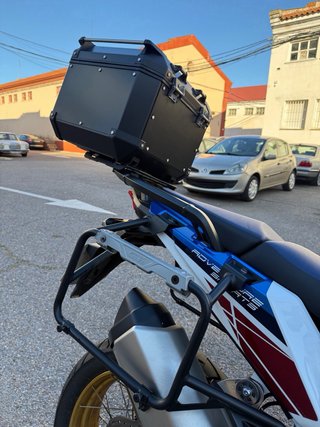 Honda Africa Twin Adventure Sports  1100 DCT