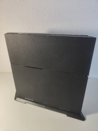 Consola PS4 + 5 Juegos