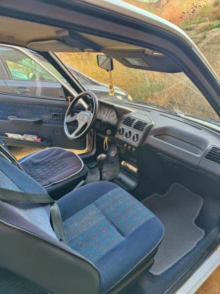 Peugeot 205 mito 1994