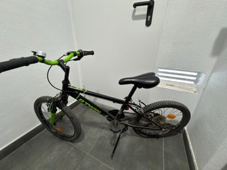 Bicicleta infantil Btwin verde racing