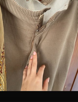 Traje de corto beige
