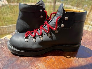 Botas Solovair Greasy Hiker Cuero Negro