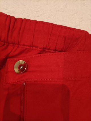 Falda vaquera roja nueva