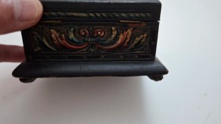 Caja antigua madera con llave